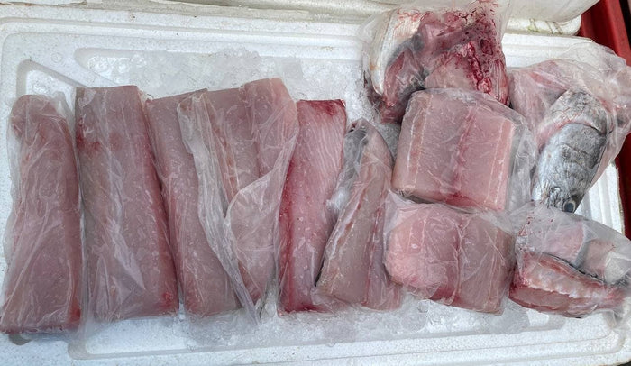 Whole batang (king mackerel) at Ding Xin Seafood